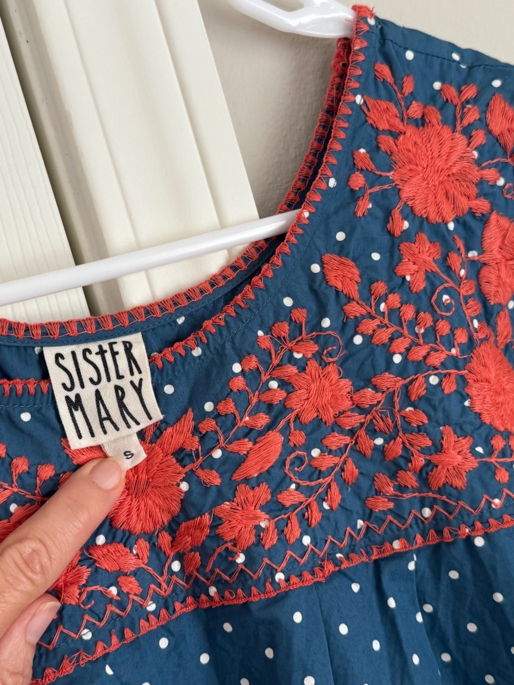 DARLING SISTER MARY, INDIGO POLKA DOT DRESS WITH EMBROIDERY - Picture 4 of 16